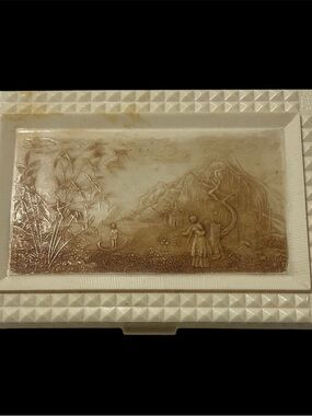 Vintage Celluloid Jewelry Hinged Box Asian Themed